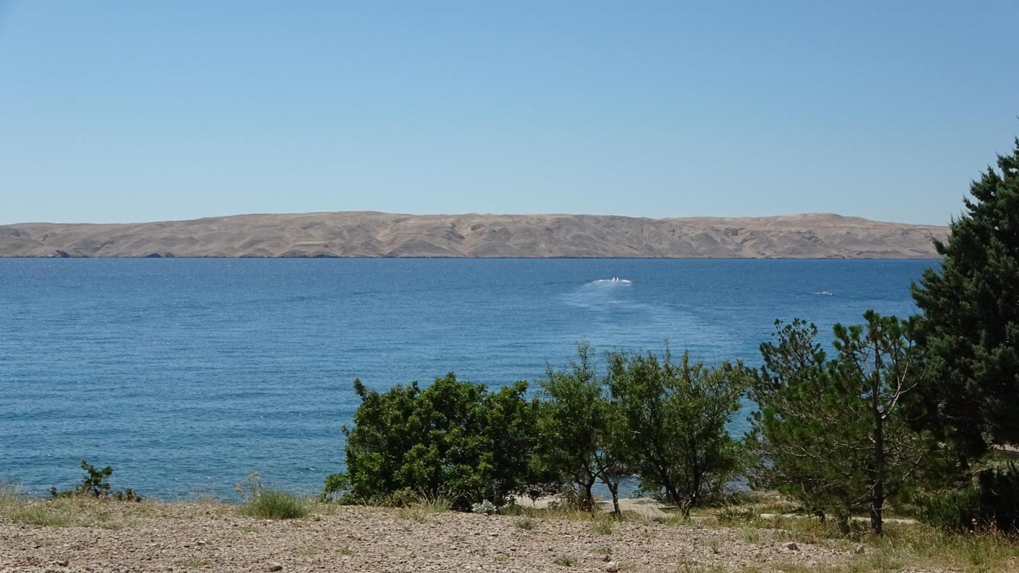 35 Meters From Sea Apartment Keser And House Karlobag Exterior photo
